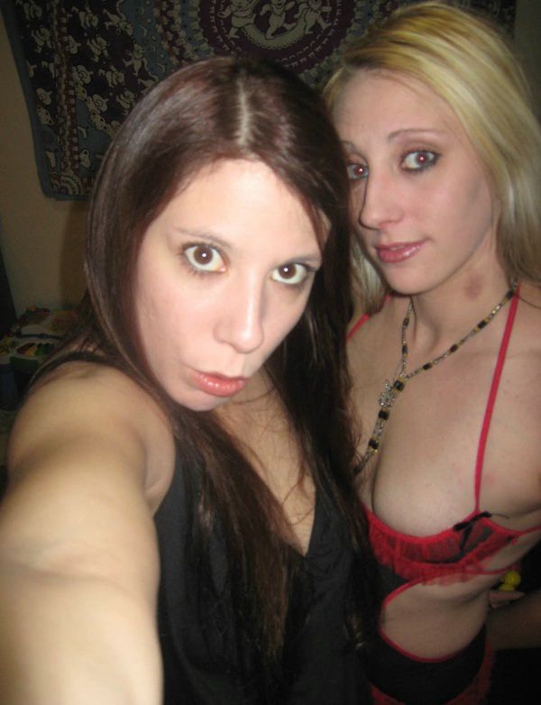 Проститутка МСК Нинок и Татьяна +7985-74-105-88